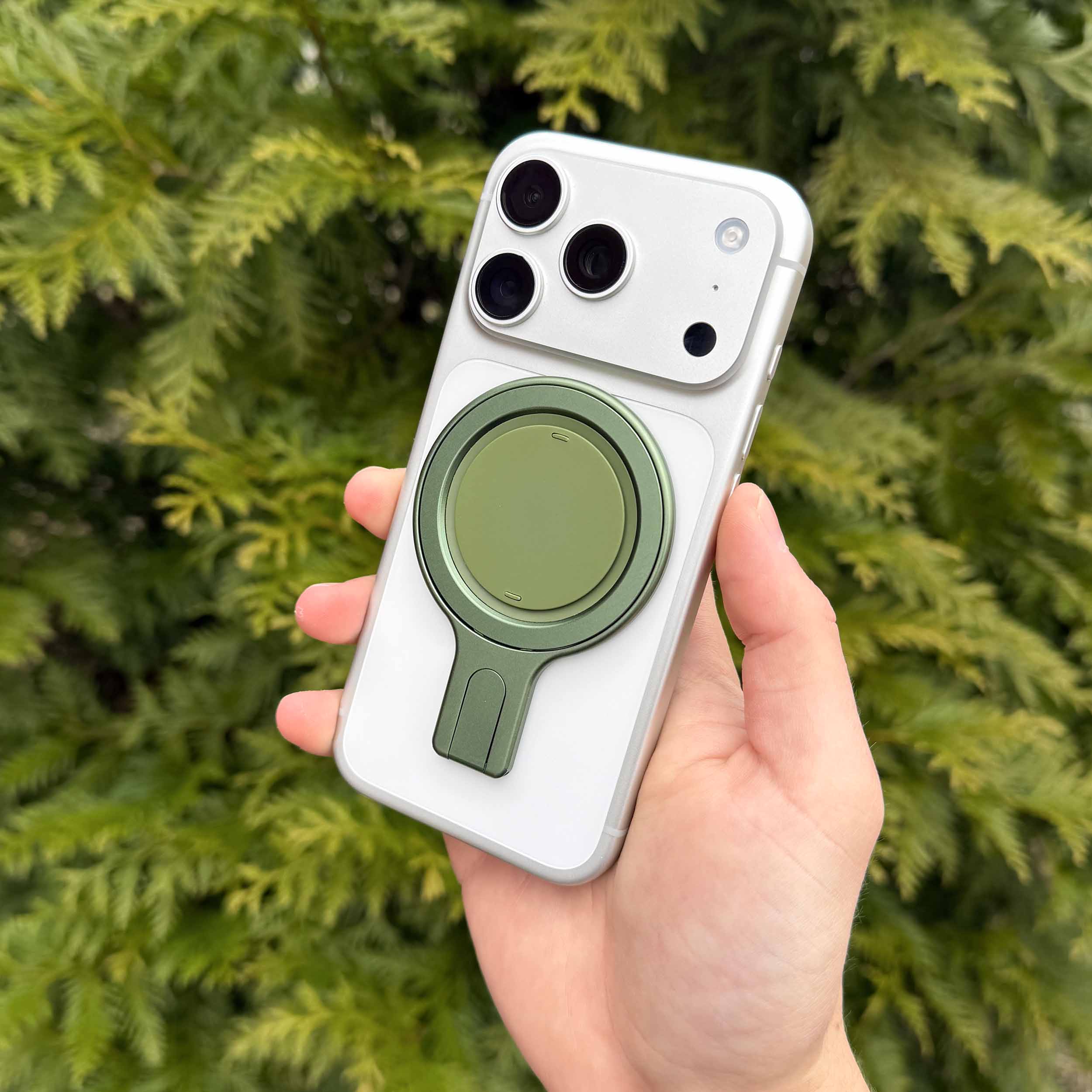 Snap Grip Stand - Image 9